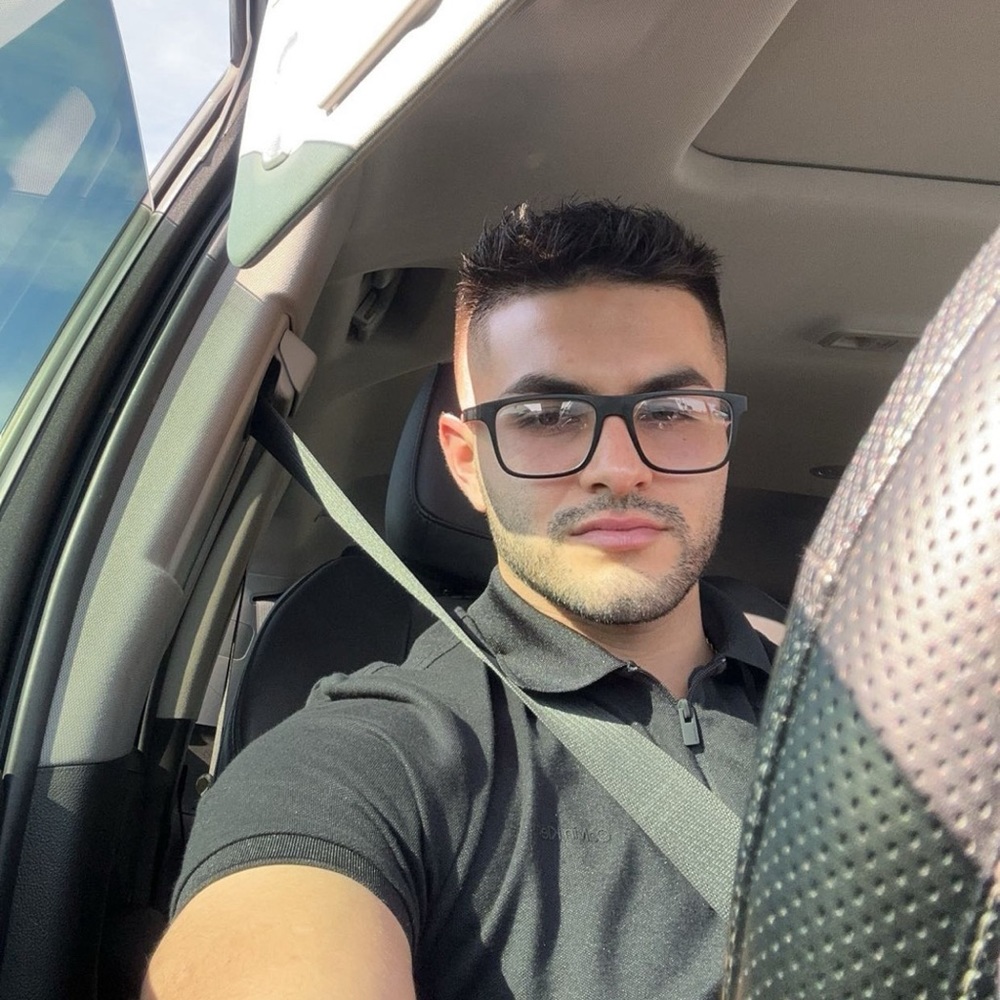 Meet your Posher, Giovany